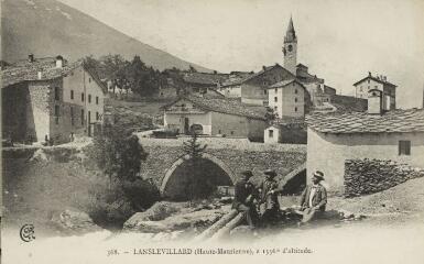 368. Lanslevillard (Haute-Maurienne), à 1336 m d'altitude / Enrico Genta. – Torino-Amburgo-Monaco : Enrico Genta, [1900-1920].