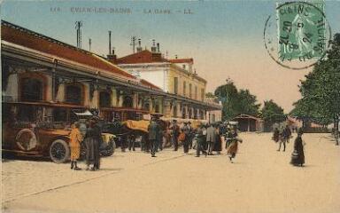 Evian La gare. [1900]