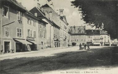 2131. L'Hôtel de Ville / Auguste et Ernest Pittier. Annecy Pittier, phot-édit. 1899-1922