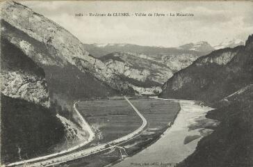 2082. Environs de Cluses. Vallée de l'Arve. La Maladière / Auguste et Ernest Pittier. Annecy Pittier, phot-édit. 1899-1922