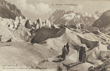 587. Séracs sur la Mer de Glace / Auguste et Ernest Pittier. Annecy Pittier, phot-édit. 1899-1922 La Savoie pittoresque