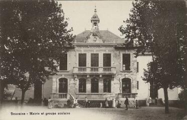 Douvaine Mairie et groupe scolaire. [1920]