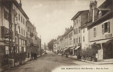 Bonneville (Hte-Savoie) Rue du Pont. [1900]