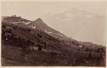 1 vue  - Ruines du Faucigny, Haute-Savoie / Ernest Bovier. (ouvre la visionneuse)