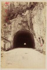 1 vue Tunnel des Echelles, Savoie, 1887 / Ernest Bovier.