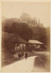 1 vue Les tours de Saint-Jacques, route de Bauges, 1889 / Ernest Bovier.