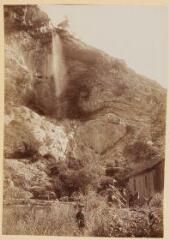 1 vue  - La cascade de Morette / Ernest Bovier. (ouvre la visionneuse)