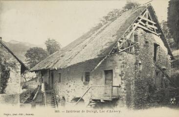 1 vue 883. Intérieur de Duingt, Lac d'Annecy / Auguste et Ernest Pittier.