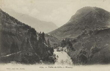 1 vue 1274. Vallée du Giffre à Mieussy / Auguste et Ernest Pittier.