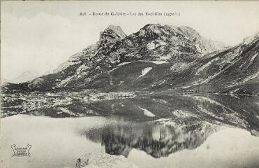 1 vue  - 1808. Route du Galibier. Lac des Rochilles (2470 m) / [E. Reynaud]. (ouvre la visionneuse)