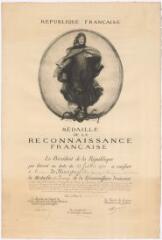 1 vue  - Décoration. - Médaille de la reconnaissance française : diplôme. (ouvre la visionneuse)